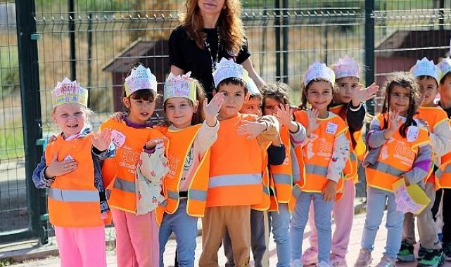 Aliağalılar Pati Park’a Akın Etti