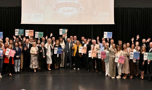 Antalya Muratpaşa 18 ülke 23 şehirden belediye heyetlerini ağırladı