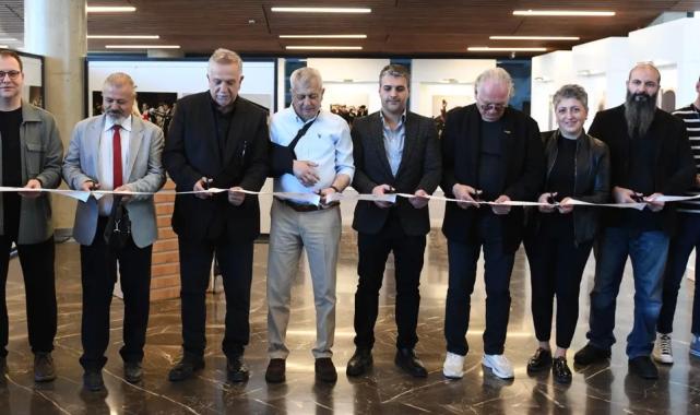 Atatürk ve Cumhuriyet fotoğrafları sergisi açıldı