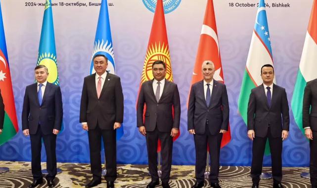 Bakan Bolat Kırgızistan’da