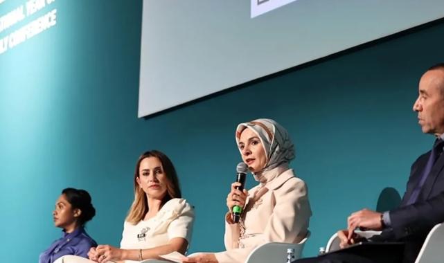 Bakan Göktaş, “Aile ve Çağdaş Megatrendler Konferansı”na katıldı