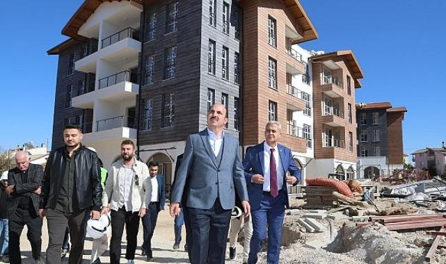 Başkan Altay Kadınhanı İlçe Merkezindeki Kentsel Dönüşüm Çalışmalarını İnceledi
