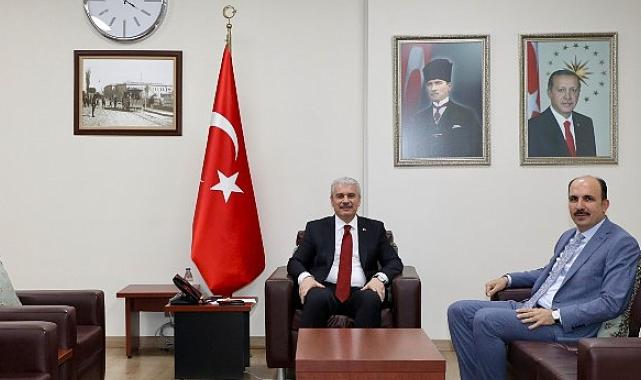 Başkan Altay Vali Akın’a Hayırlı Olsun Ziyaretinde Bulundu