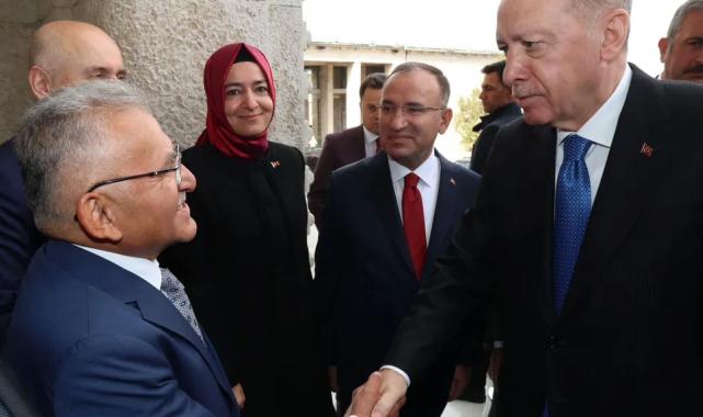 Başkan Büyükkılıç ile görüşen Cumhurbaşkanı Erdoğan’dan Kayserililere selam