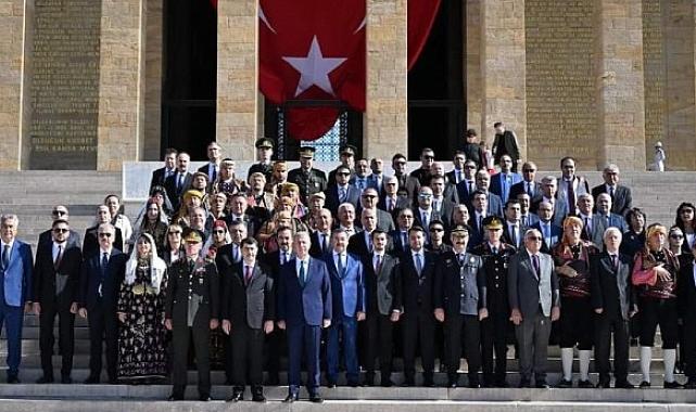 Başkan Çırpanoğlu, Başkent’in 101. yılında Anıtkabir’de