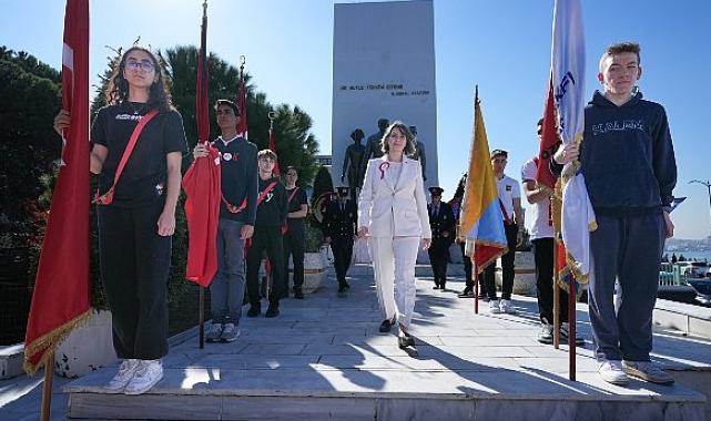 Başkan Dedetaş, 29 Ekim Cumhuriyet Bayramı Dolayısıyla Personeliyle Bayramlaştı