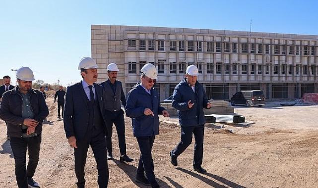 Başkan Pekyatırmacı: ” Güzel Sanatlar Lisemiz tüm donanımıyla Türkiye’ye örnek teşkil edecek”