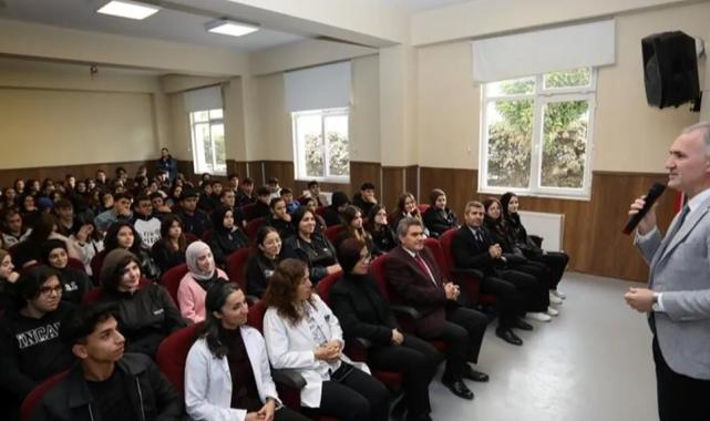 Başkan Taban Naire Çikayeva Anadolu Lisesi öğrencileriyle buluştu