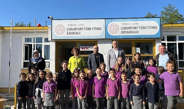 Başkan Taşyasan’dan minik öğrencilere kırtasiye seti