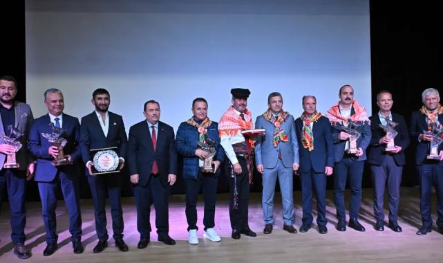 Başkan Uysal, ‘Ayağa kalkmamız lazım’