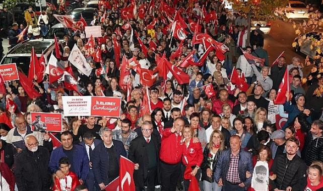 Beylikdüzü, Cumhuriyet’in İlanının 101. Yılını Coşkuyla Kutladı