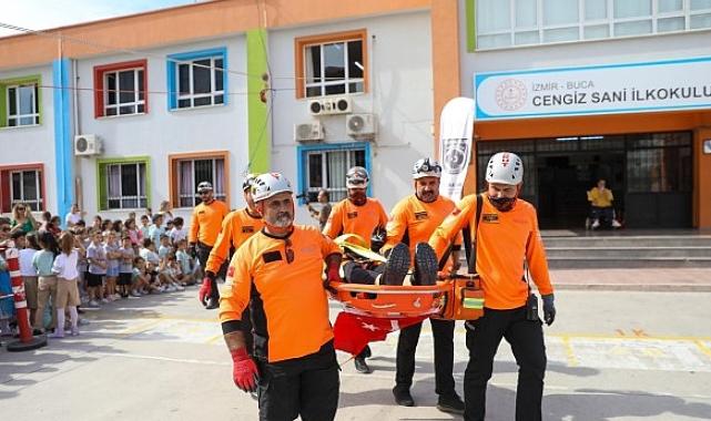 BUCAKUT, bilgi ve deneyimlerini Buca’nın çocuklarıyla paylaşıyor