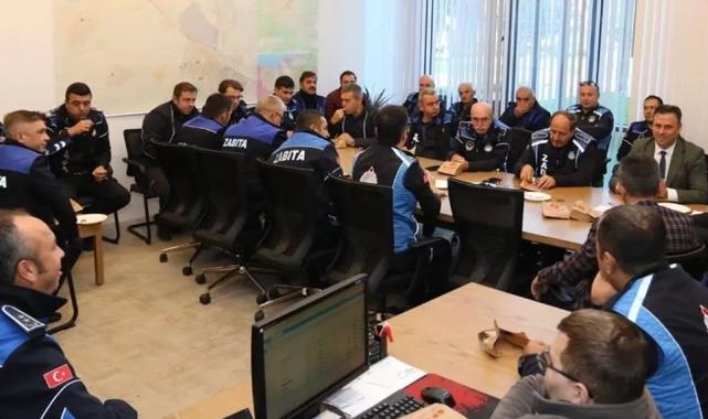 Bursa İnegöl’de zabıtalar 7/24 sahada