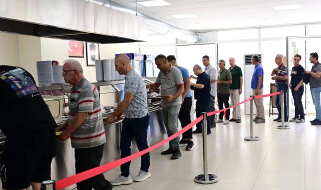 Bursa Karacabey’de kent lokantasına yoğun ilgi