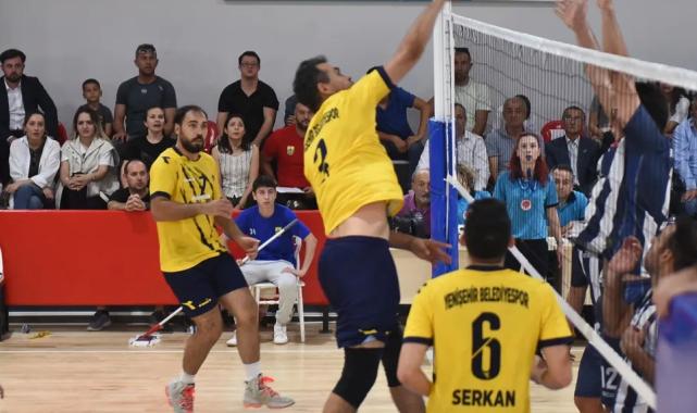 Bursa Yenişehir Belediyespor galibiyetle sezonu açtı