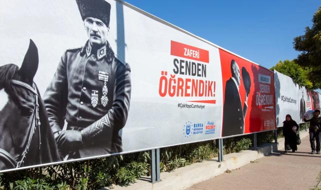 Bursa’yı, Cumhuriyet coşkusu sardı