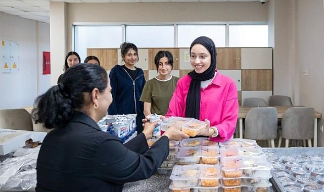 Büyükşehir gençlerin barınma sorununa çare oldu