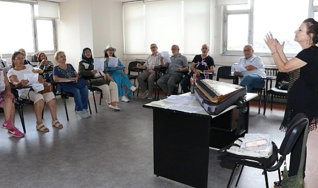 Büyükşehir’den 65 yaş üstü koro