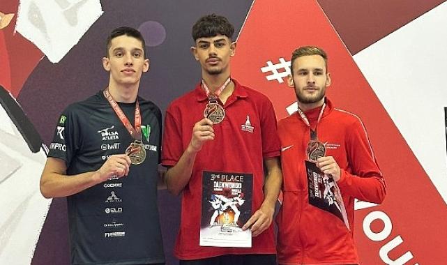 Büyükşehir’in sporcuları İzmir’e madalyalarla döndü