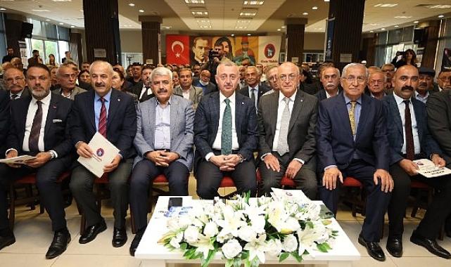 Cem Vakfının çalıştayında Büyükakın’a yoğun ilgi