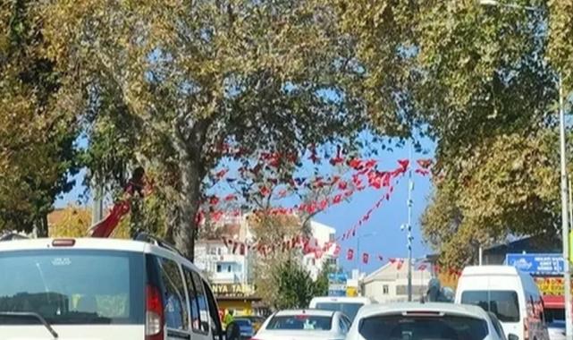 Cumhuriyet coşkusunu Mudanya’da trafik yoğunluğu oluşturdu