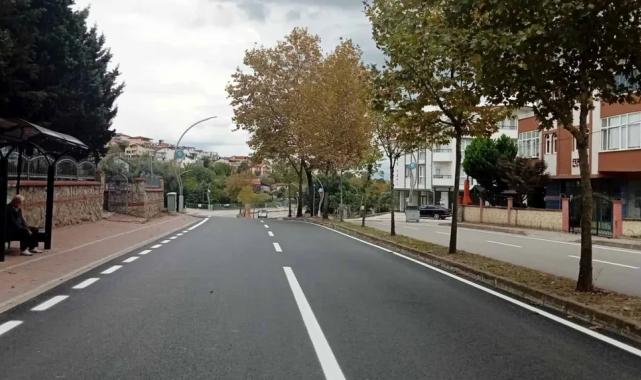 Derince Ertuğrul Gazi Caddesi’nde yol çizgileri çizildi