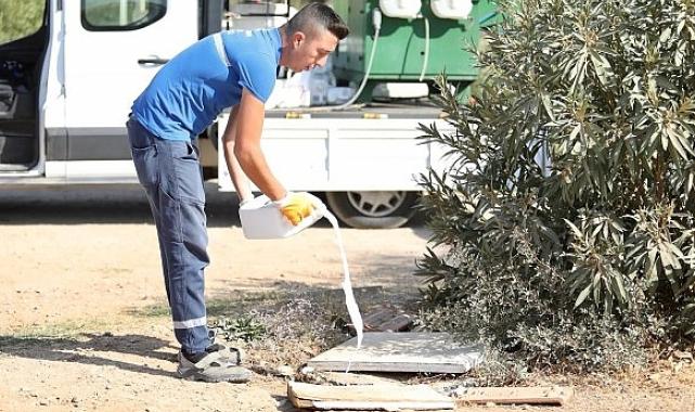 Didim’de ilaçlama çalışmaları aralıksız devam ediyor.