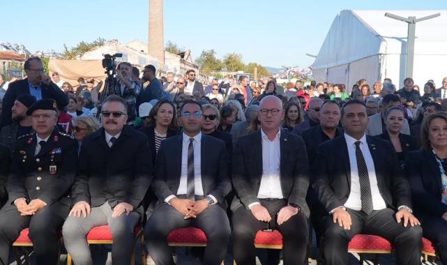 Edremit’te festival zamanı