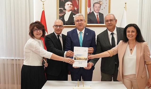 Egeli akademisyenler İzmir’in ilk “Dünya Miras Alanı”nın yaşatılmasına öncülük ediyor