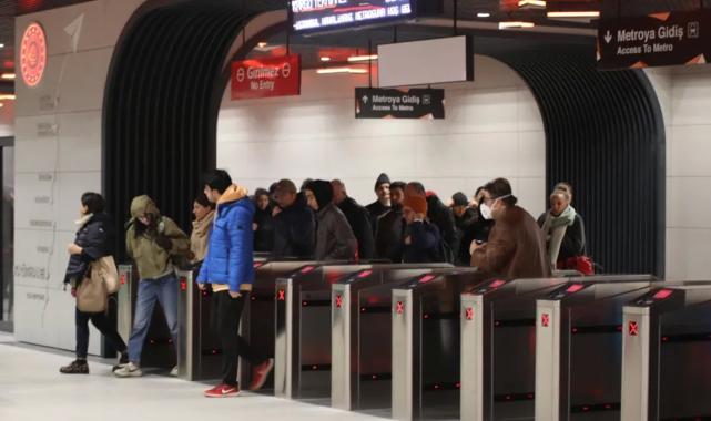 Gayrettepe-İstanbul Havalimanı metro hattı günlük yolcu rekorunu kırdı
