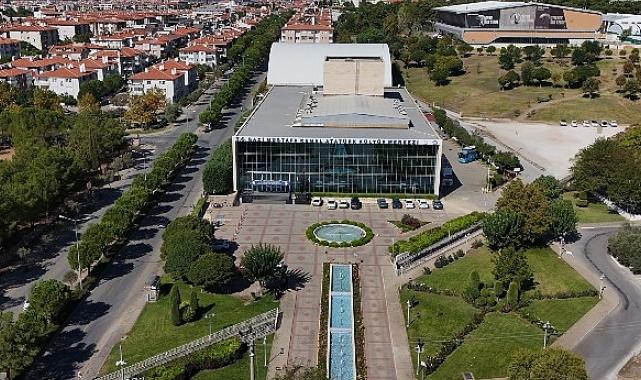 Gazi Mustafa Kemal Atatürk Kültür Merkezi’ne Üstün Başarı Belgesi