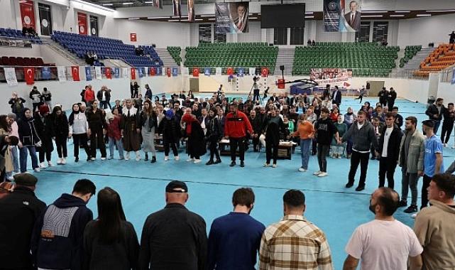 Gençlik şöleninde unutulmayacak bir akşam