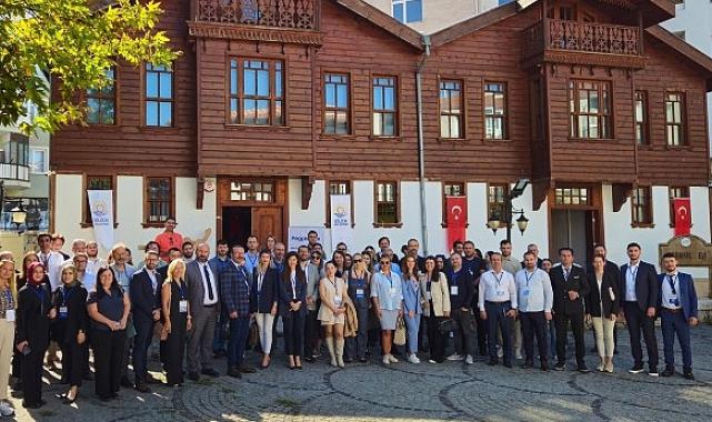 Gölcük Belediyesi sanayi firmalarını bir araya getirdi