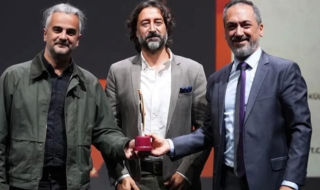 ‘Gülizar’ başarısını ödülle taçlandırdı