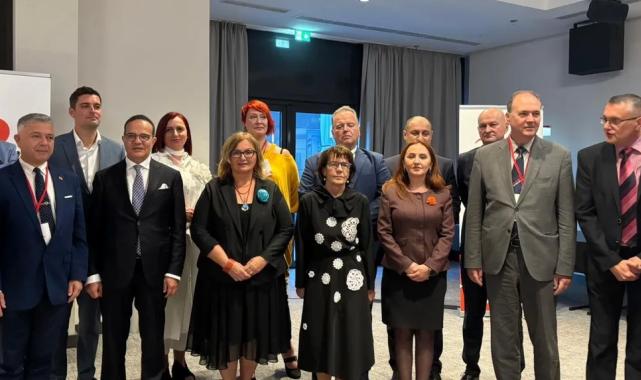 Hırvat-Türk Dostluk Derneği’nden İzmir’e ödül