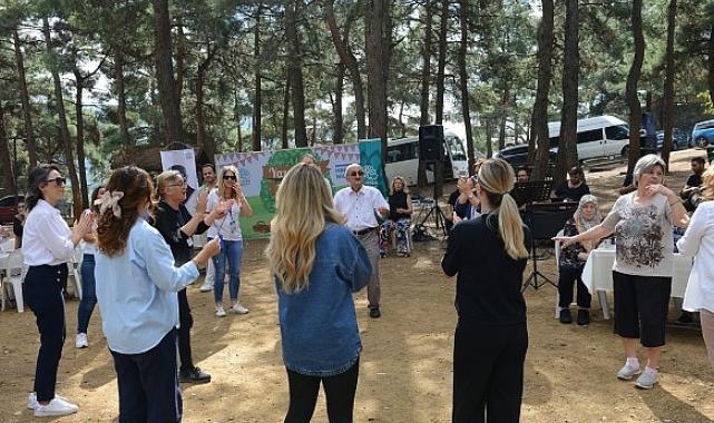 Huzurevi sakinleri yaza piknikle veda etti