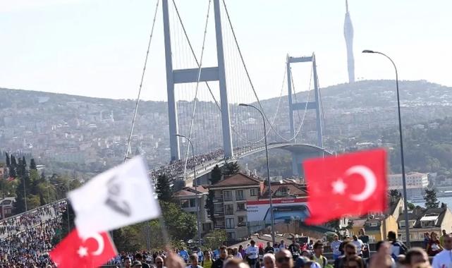 İstanbul’da maratonda koşup, giysi kumbarasına destek olacaklar