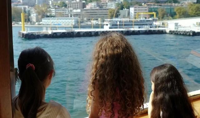 İstanbul’da şehir hatları kız çocukları için demir aldı