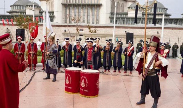 İstanbul’un kurtuluşunun 101. yılı kutlandı