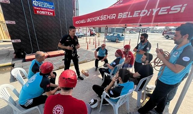 İtfaiyeden UMKE’ye iple erişim eğitimi