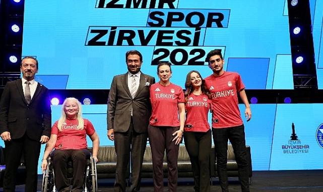 İz bırakan sporcular İzmir Spor Zirvesi’nde
