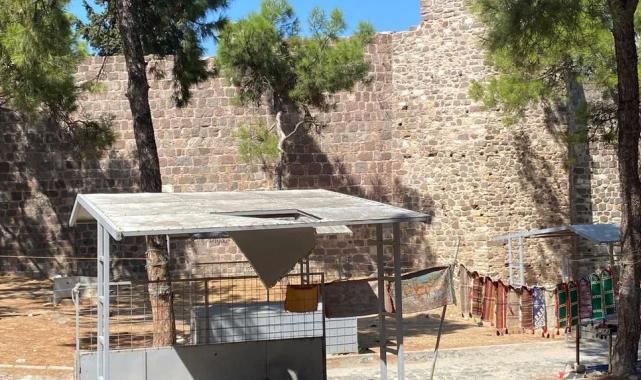 İzmir’de Kadifekale turisti kaçırıyor! Pagos Üretici Pazarı can çekişiyor