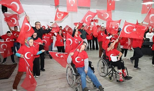 Karaman Belediyesi Ana Kucağı’nda Cumhuriyet Coşkusu