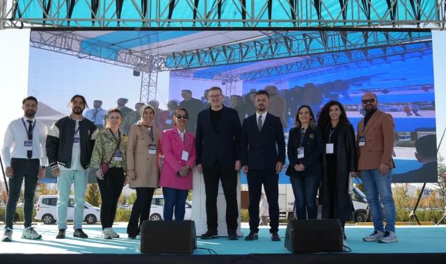 Kayseri Büyükşehir’in Kayseri 6. Bilim Şenliği, ikinci gününde bilime damgasını vurdu