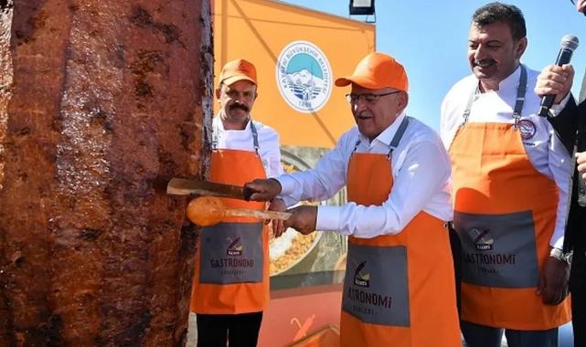 Kayseri Gastronomi Günleri sucuk dönerle başladı
