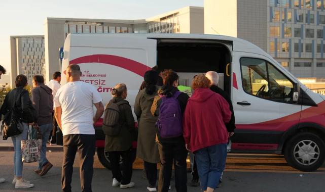 Keçiören’de öğrencilere ve işe gidenlere sıcak çorba
