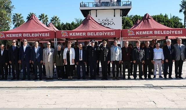 Kemer’de muhtarlar Günü kutlandı