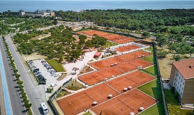 Kemer’deki okullar tenisle tanışacak