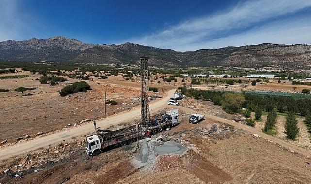 Kırsal mahallelerin içme suyu sorunları çözülüyor