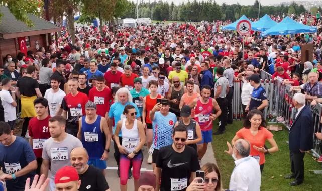 Kocaeli Cumhuriyet’e koşacak